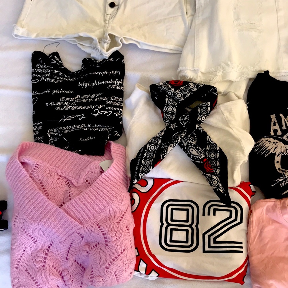 Bundle Clothes - image 2